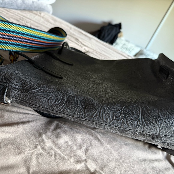 Elegant Gray Embossed Tote Bag - Picture 6 of 14